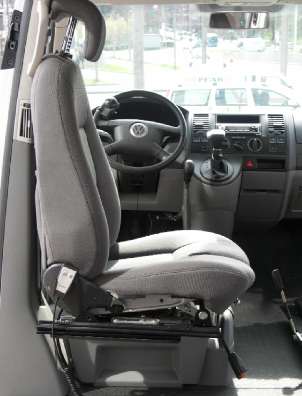 Swivel car 2024 seat for handicapped